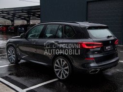BMW X5 M50i xDrive slika 14