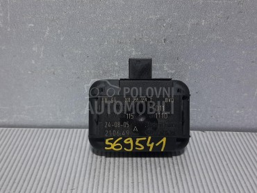 SENZOR ZA KISU za Volkswagen Golf 5