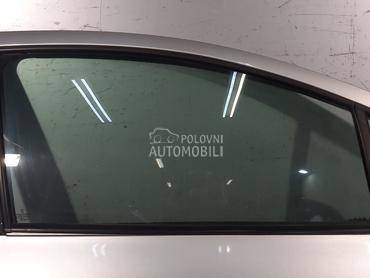 STAKLO za Peugeot 307