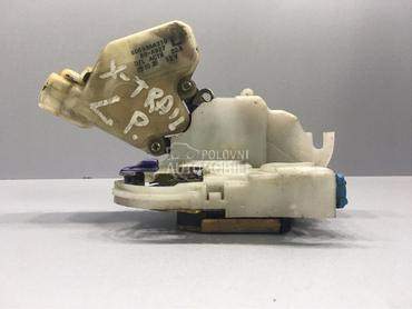 BRAVA VRATA za Nissan X-Trail