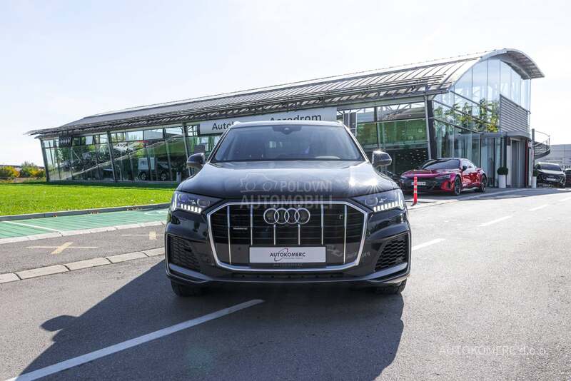 Audi Q7 50 TDI S line