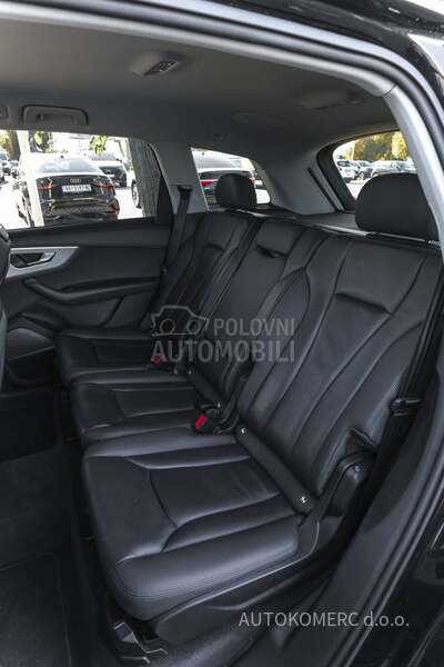 Audi Q7 50 TDI S line
