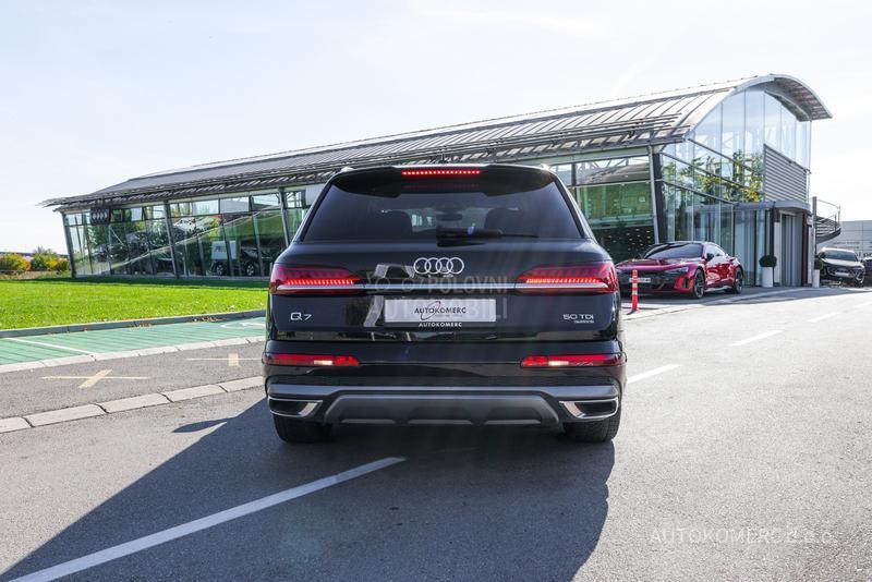 Audi Q7 50 TDI S line