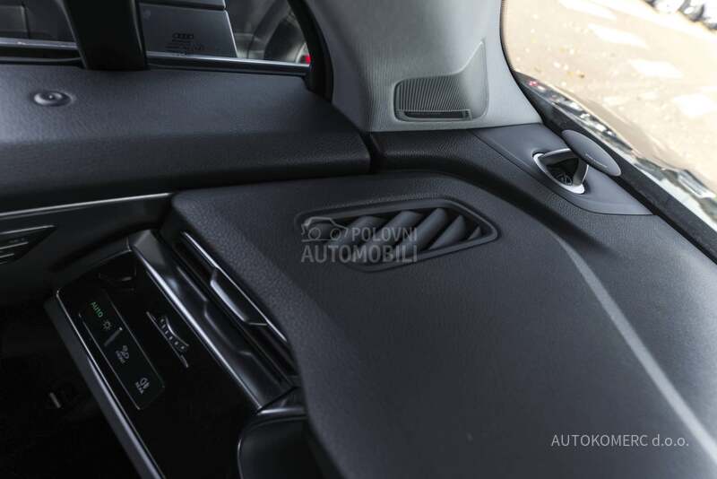 Audi Q7 50 TDI S line