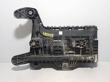 NOSAC AKUMULATORA za Volkswagen Golf 5