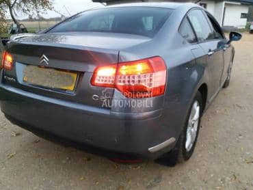 zadnji branik za Citroen C5 od 2008. do 2015. god.