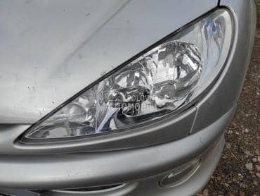 Farovi za Peugeot 206 od 2003. do 2006. god.