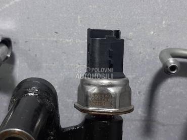 SENZOR PRITISKA GORIVA za Citroen C5