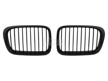 Bubrezi mat crni E46 za BMW 315, 316, 318 ... od 1998. do 2001. god.