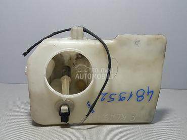 BOCA VODE BRISACA za Mercedes Benz C Klasa