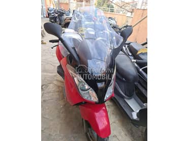 Aprilia Atlantic 200cc delovi