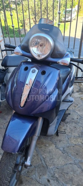 Piaggio Beverly 500cc delovi