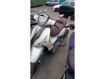 Piaggio Beverly 300 ie