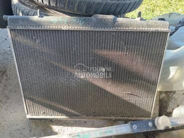 hladnjak vode za Peugeot 206
