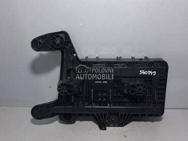 NOSAC AKUMULATORA za Volkswagen Passat B6