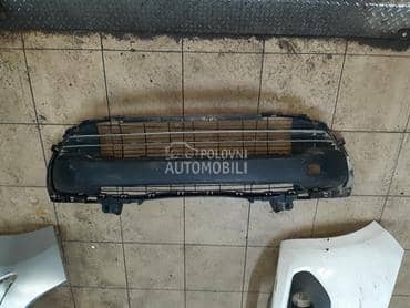 Maska za Peugeot 308