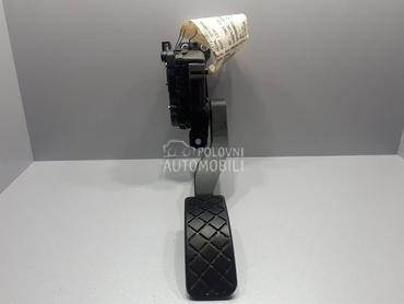 PAPUCICA GASA za Volkswagen Golf 4