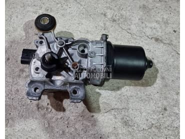 Prednji motorić brisača za Nissan Qashqai od 2014. do 2021. god.