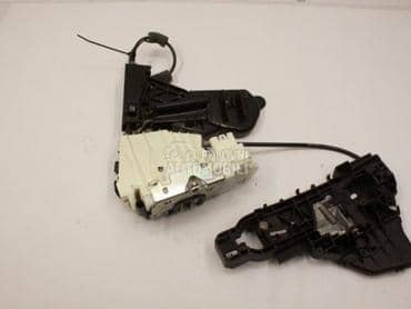 Unutrašnja brava leva zadnja za Mercedes Benz ML 230, ML 270, ML 320 ... od 2005. do 2011. god.
