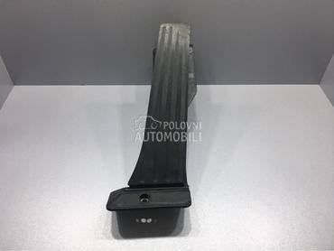 PAPUCICA GASA za BMW Serija 1