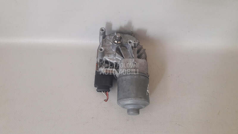 MOTORIC PREDNJEG BRISACA