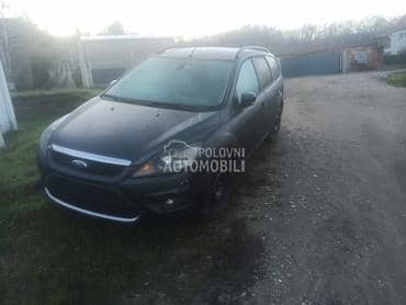 Ford Focus 2.0 2010. god. -  kompletan auto u delovima