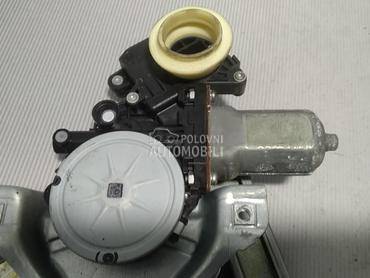 MOTORIC PODIZACA STAKLA za Toyota Verso