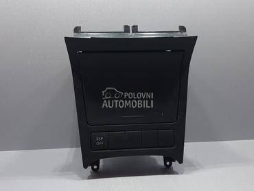 CENTRALNA KONZOLA za Volkswagen Golf 6