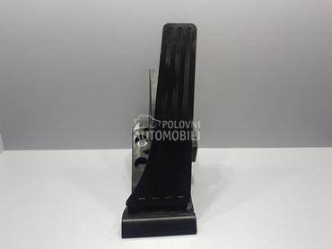 PAPUCICA GASA za Mercedes Benz C 200