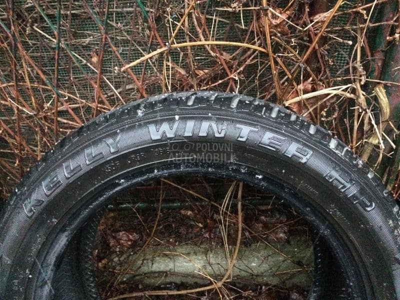 Vredestein 205/55 R16 Zimska