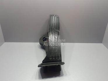 PAPUCICA GASA za Volkswagen Golf 5