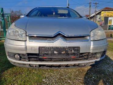 prednji branik za Citroen C5 od 2004. do 2008. god.