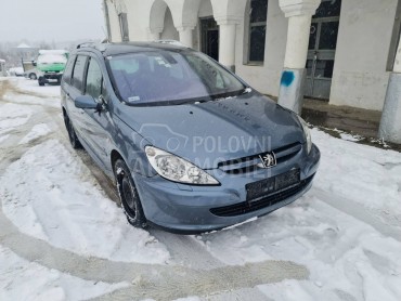 Peugeot 307 1.6hdi80kw 2005. god. -  kompletan auto u delovima