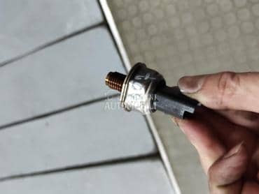 Senzor pritiska goriva 1,6hdi za Peugeot 308