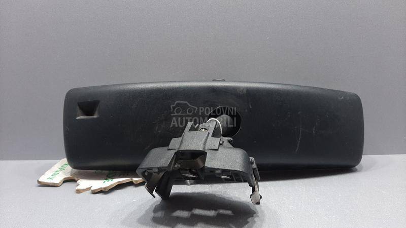 UNUTRASNJI RETROVIZOR