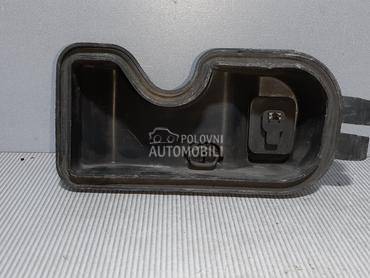 POKLOPAC FARA za Fiat Punto