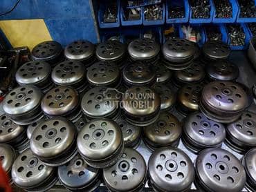 Aprilia Leonardo kvacilo