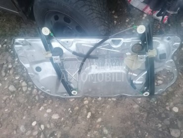 Podizac stakla za Volkswagen Polo od 2002. do 2005. god.
