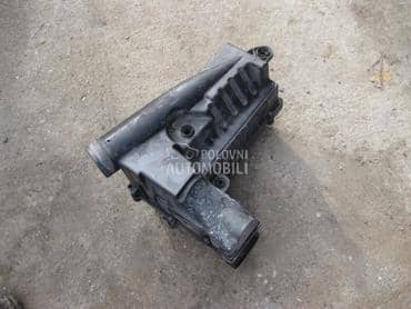 Kuciste filtera vazduha za Volkswagen Golf 5