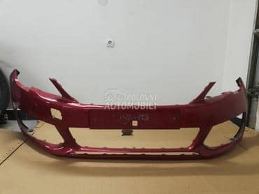 Prednji branik za Peugeot 308