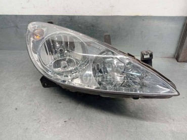 Desni far za Peugeot 607 od 2000. do 2010. god.