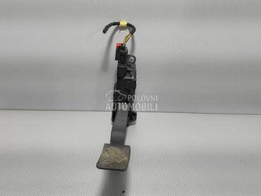 PAPUCICA GASA za Audi A4