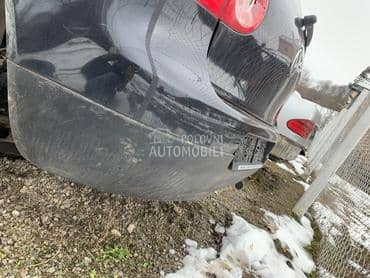 Zadnji branik za Volkswagen Golf 5
