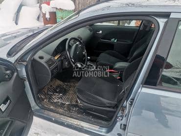 mk3 enterijer hecbek za Ford Mondeo od 2001. do 2005. god.