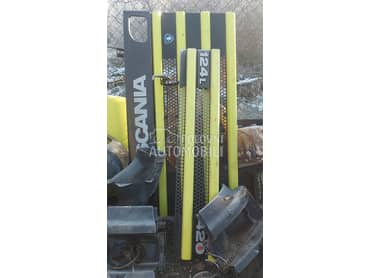 Maske, Plastike, Skanija 124