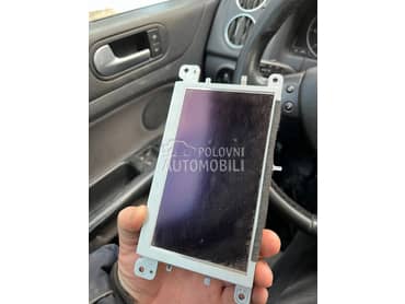 Displej multimedije za Audi A4 od 2011. do 2015. god.