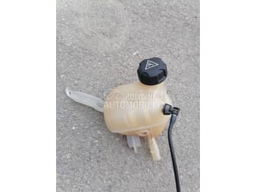 Posuda za vodu za Citroen C5 od 2012. do 2019. god.