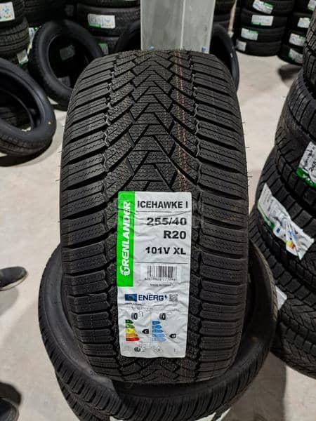 ROCKBLADE 255/40 R20 Zimska