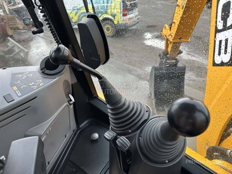JCB 3CX PLUS