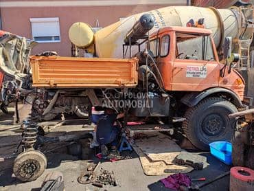 Unimog 406 delovi
